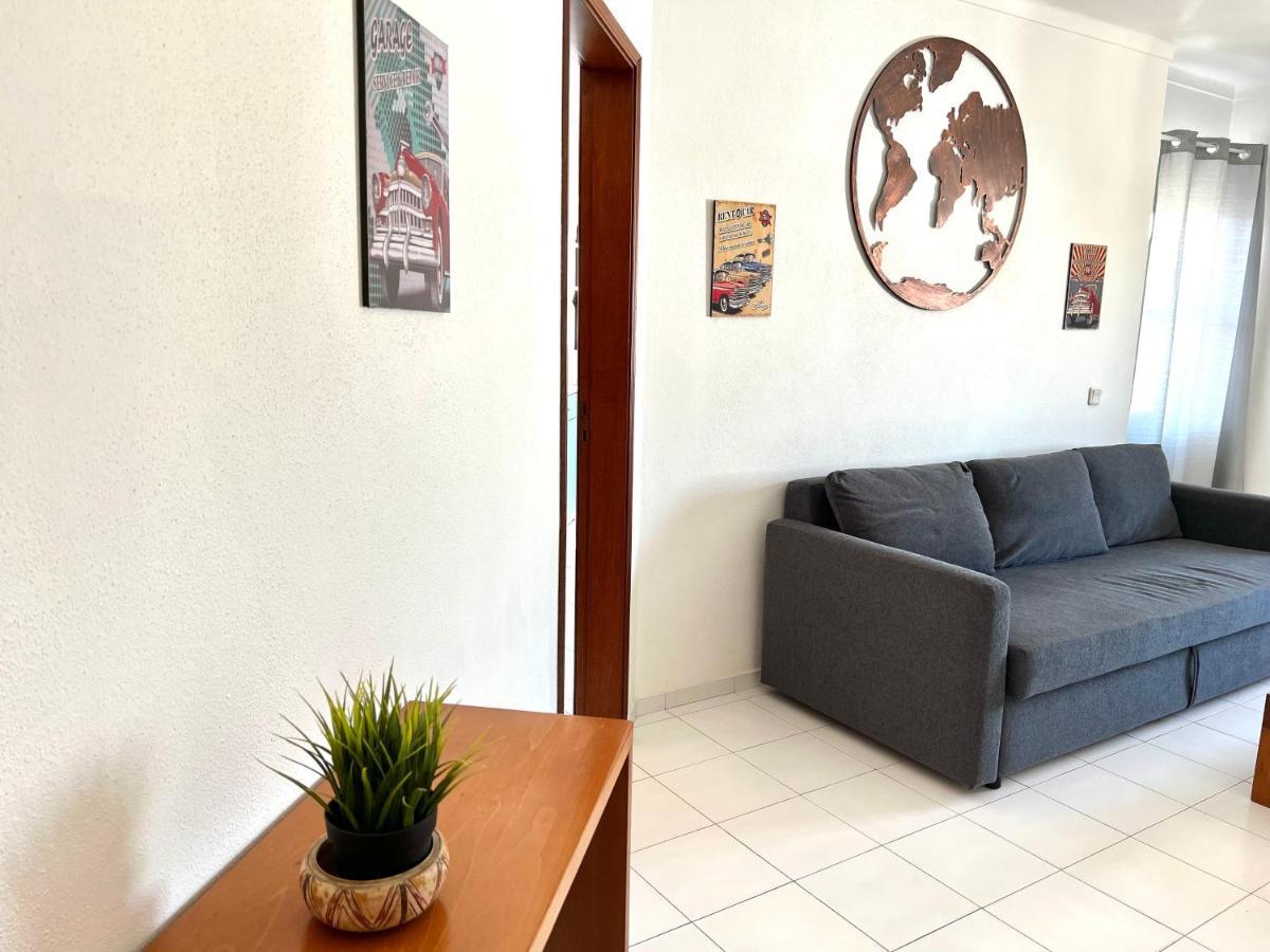 Loky - Near Quarteira Center Apartman Kültér fotó